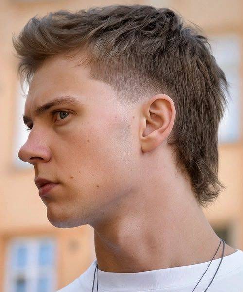 Short Mullet hairstyle